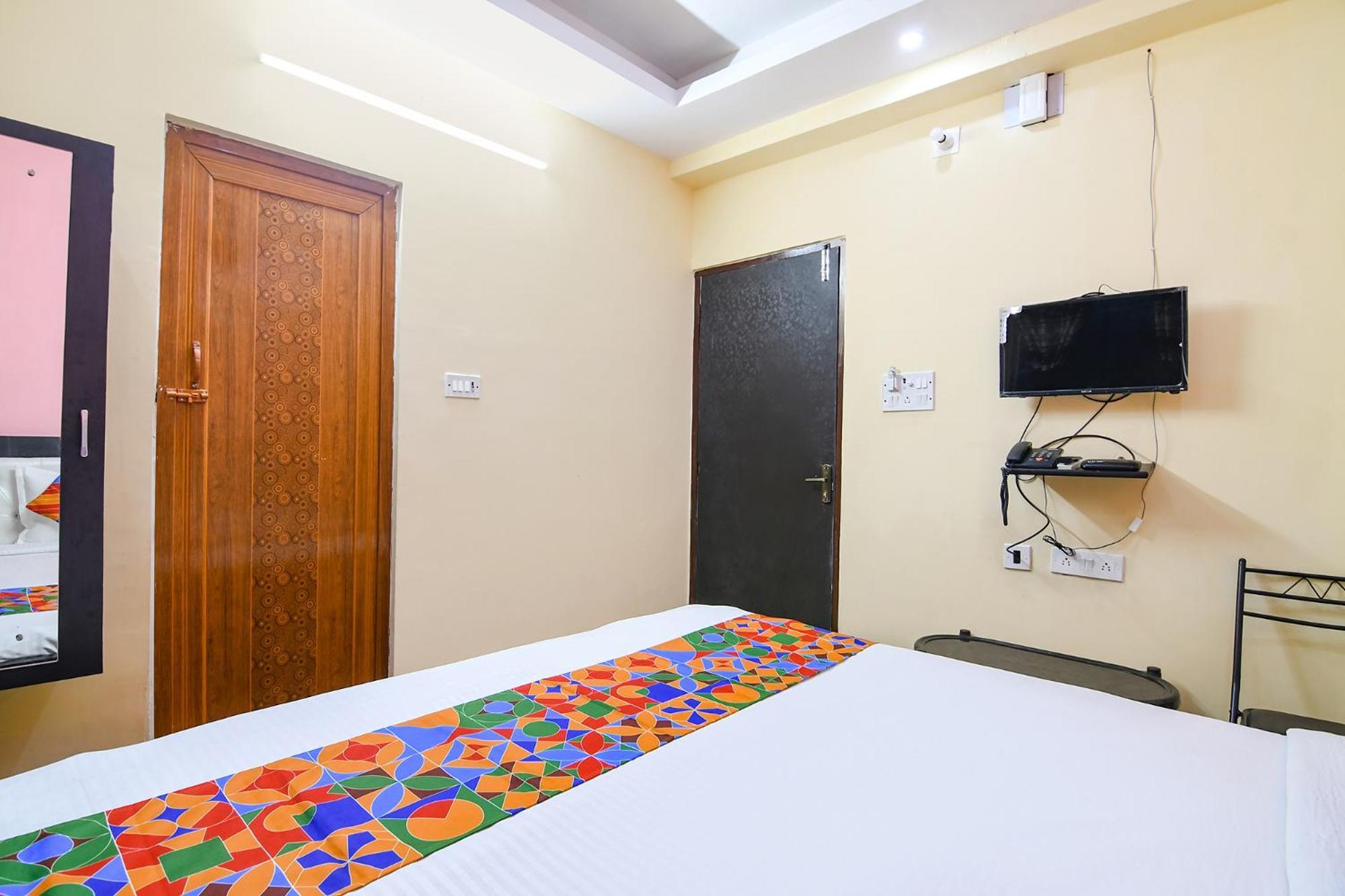 Fabexpress Comfort Inn Barakpur Exterior photo
